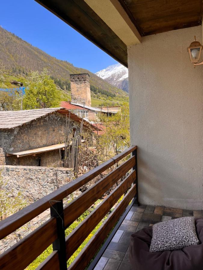 Old View Hotel Mestia Exterior foto